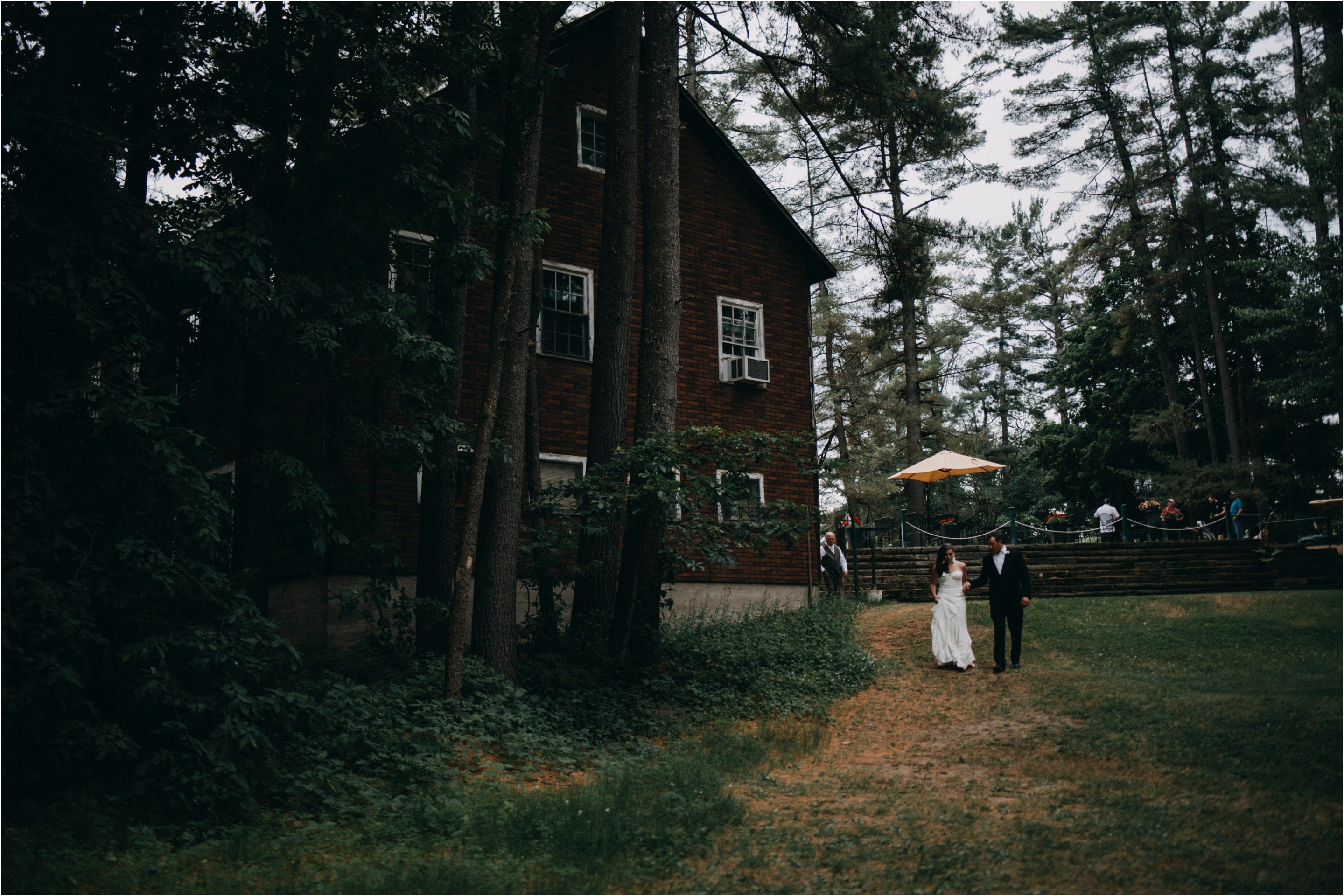 Indie Bride - Ottawa Valley Wedding - Cindy Lottes Photography